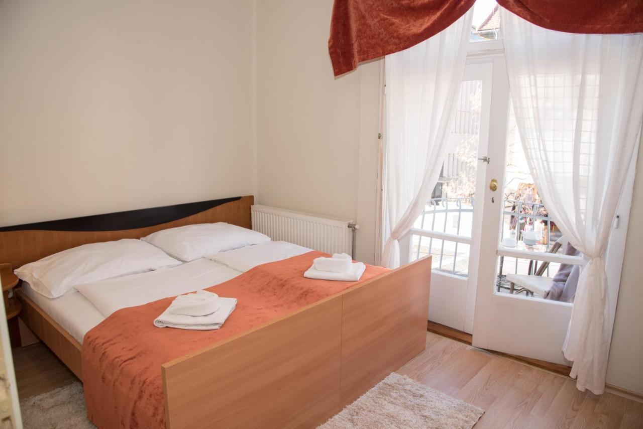 Astoria Panzio Bed and Breakfast Hévíz Eksteriør billede